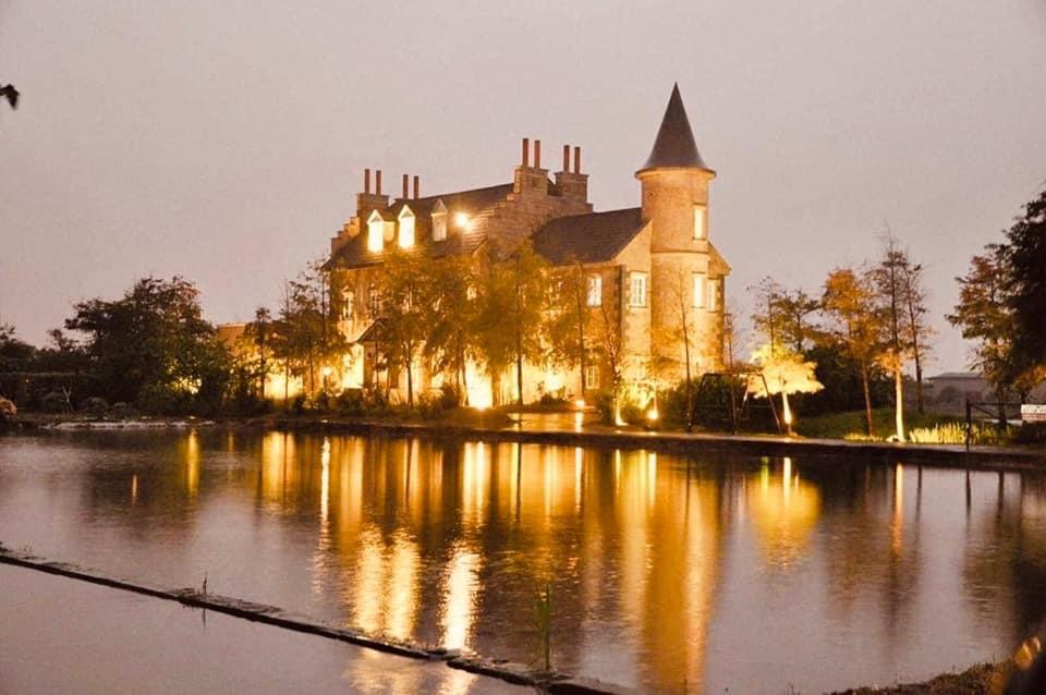 法國小古堡- 包棟-Chateau De France Wujie Eksteriør bilde